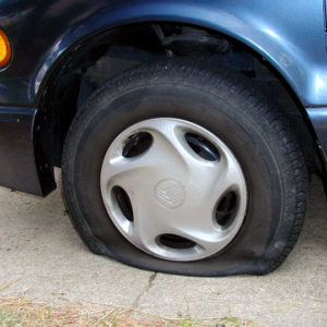 Roadside-Assistance-Clinton-Maryland-Tire-Change